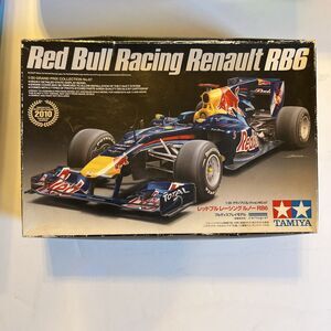 Red Bull Racing Renault RB6 F1 Racing Tamiya 1/20 Model Sebastian Vettel